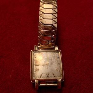 Vintage Bulova men’s watch 1950’s